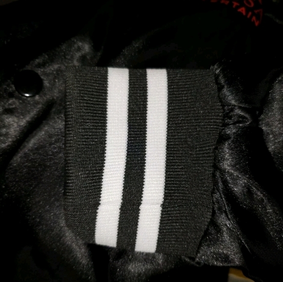 NWOT Agusta Sportswear Cesears Entertainment Satin Jacket LARGE - Picture 5 of 8